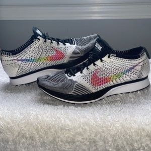 Nike Flyknit Racer -Be True edition